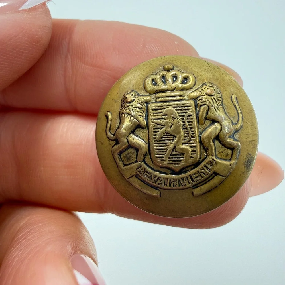 Vintage Heraldic Lion Crest Metal Blazer Buttons Brass Gold Tone Set of 4